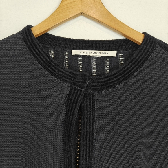 Diane Von Furstenberg Textured Cropped Wool Blend Knit Cartigan Sz Small - Picture 5 of 14
